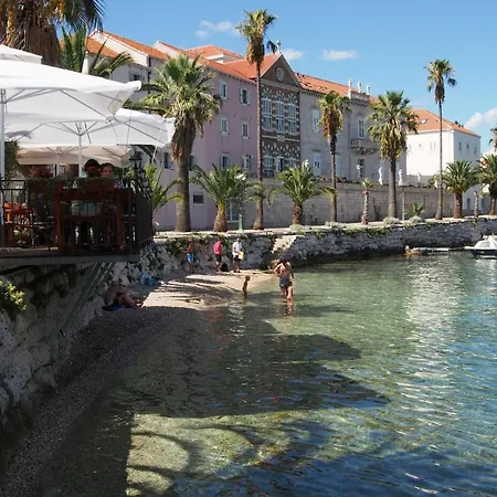 Appartement By The Sea - 9160