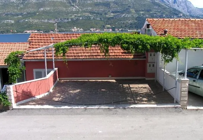 By The Sea - 9160 * Κόρτσουλα